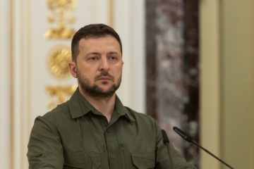 Zelenski: ”Unitatea Ucrainei contrastează puternic cu teama Rusiei”. ”Rusia nu mai are vreun obiectiv militar, ea încearcă să omoare cât mai mulţi civili”, susține Mihailo Podoliak