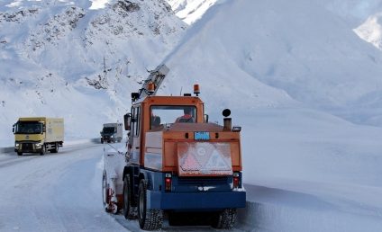 Coduri galbene de viscol în nordul Carpaţilor Orientali şi în Transilvania, la altitudini de peste 1.700 metri