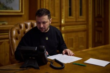 Președintele Volodimir Zelenski după convorbirea cu președintele Klaus Iohannis: Pași pentru dezvoltarea pe mai departe a colaborării, în primul rând în sectorul apărării