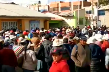 Peru: 12 morţi în confruntările dintre protestatari şi poliţie