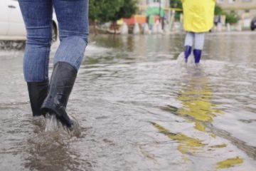 Cod galben de inundaţii în trei bazine hidrografice, până joi la ora 12:00