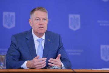 Ambasadorul Emil Hurezeanu, retrimis oficial la Viena, în urma unei convorbiri telefonice între Klaus Iohannis și omologul său austriac