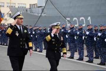 Comandantul Marinei Militare a SUA, în România. A vizitat baza Mihail Kogălniceanu. Modernizarea fregatelor, printre temele abordate
