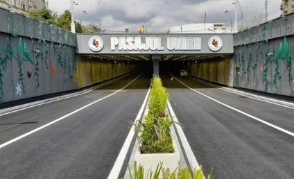 Sistemul de avertizare rutieră la Pasajul Unirii, suplimentat cu noi porţi de presemnalizare