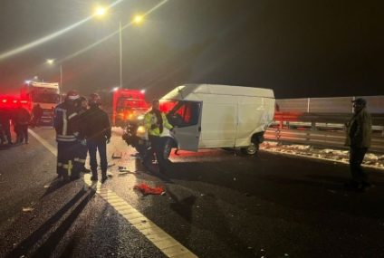 Accident cu şase autovehicule pe Autostrada A1. Un bărbat și-a pierdut viața. Traficul a fost sistat pe o porţiune de 12 km