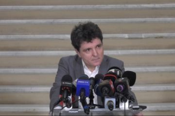 Primarul Capitalei, Nicușor Dan: Bucureștenii nu vor fi amendați înainte să li se ofere ocazia să își microcipeze și sterilizeze câinii