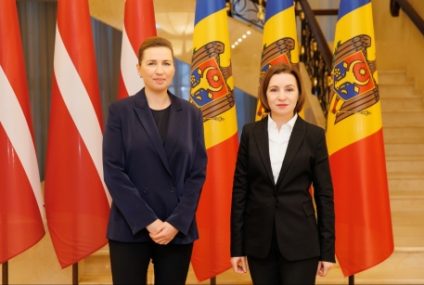 Şefa guvernului danez, Mette Frederiksen, primită la Chişinău de preşedinta Maia Sandu