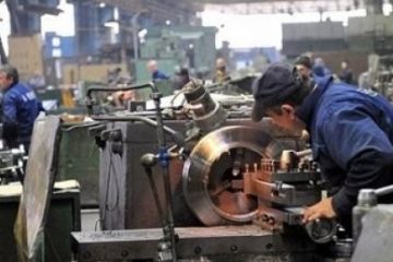 Preţurile producţiei industriale au crescut cu 32,8% în ritm anual, în decembrie