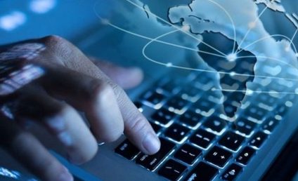 Ziua Internaţională a Siguranţei pe Internet. Poliţia Română face zece recomandări pentru protejarea faţă de fraudele din online