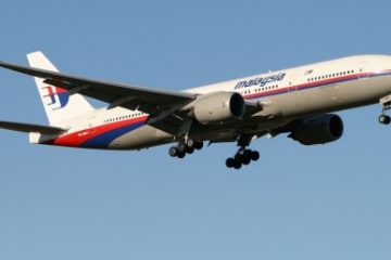 Prăbuşirea zborului MH17: Australia acuză Rusia de obstrucţionarea anchetei