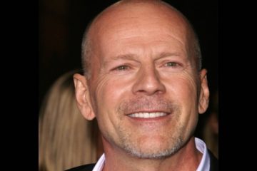 Actorul american Bruce Willis suferă de demenţă frontotemporală, boală pentru care nu există tratament