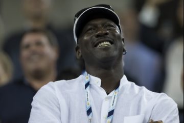 Michael Jordan împlinește 60 de ani. Fostul baschetbalist donează 10 milioane de dolari unei fundații care îndeplinește dorinţelor copiilor grav bolnavi