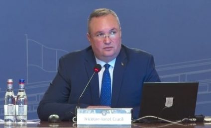 Premierul Ciucă l-a felicitat pe Dorin Recean pentru învestirea în funcţia de prim-ministru al Republicii Moldova