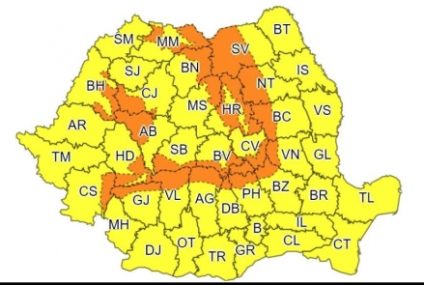 Meteorologii au emis Cod galben de intensificări ale vântului în întreaga ţară și Cod portocaliu de viscol puternic la munte