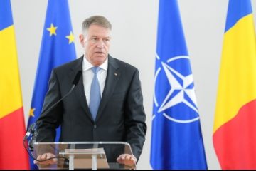 Președintele Klaus Iohannis face o vizită oficială în Emiratele Arabe Unite în perioada 18-21 martie 2023