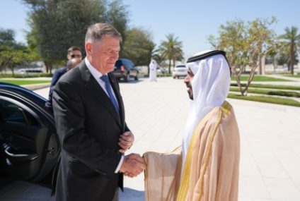 Președintele Klaus Iohannis efectuează o vizită oficială în Emiratele Arabe Unite