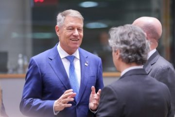 Klaus Iohannis: În acest moment România încă nu îndeplineşte criteriile privind aderarea la zona euro