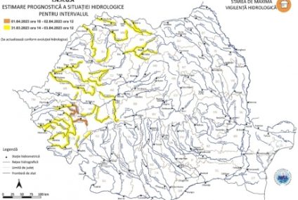 Cod portocaliu de inundații până duminică la prânz, în bazine hidrografice din vestul țării