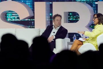 Elon Musk o numește pe Linda Yaccarino noul șef al Twitter – The New York Times