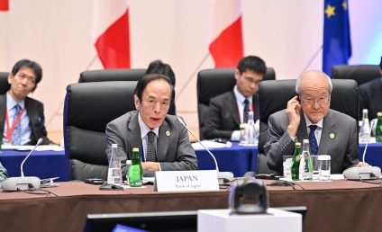 Guvernatorii băncilor centrale au avertizat, la reuniunea G7, că inflaţia este în continuare „ridicată” şi au insistat asupra angajamentului de a acţiona pentru stabilitatea preţurilor