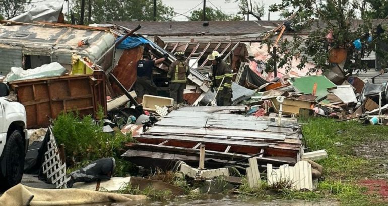 1-mort,-cel-putin-10-raniti-in-urma-unei-posibile-tornade-in-valea-rio-grande:-nws-–-abc-news