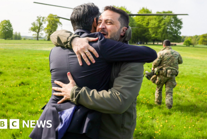 Zelensky se întâlnește cu prim-ministrul pe măsură ce Ucrainei a promis mai multe arme – BBC