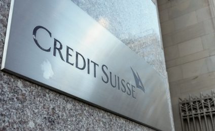 Grupul bancar elveţian UBS avertizează că preluarea Credit Suisse ar putea să îi dea o lovitură financiară de 17 miliarde de dolari