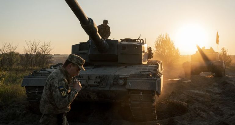comandantul-sef-al-ucrainei-sugereaza-ca-o-contraofensiva-ar-putea-fi-iminenta-intr-un-videoclip-inteligent-–-cnn