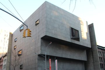 Muzeul Whitney vinde clădirea Breuer către Sotheby's – The New York Times