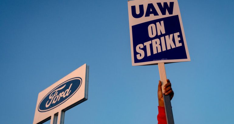 uaw.-strike-live-updates:-walkouts-hit-auto-plants-for-the-big-three-–-the-new-york-times