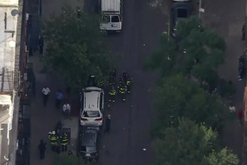 1-year-old boy dead, 3 other children hospitalized after incident in the Bronx – CBS New York