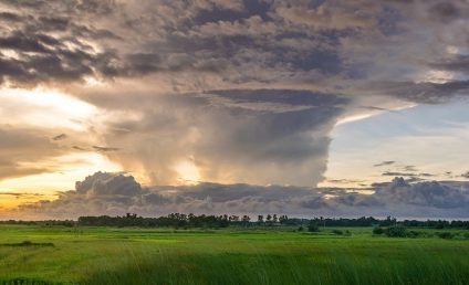 „Medicane”, un fenomen meteorologic rar care se intensifică şi devine din ce în ce mai periculos