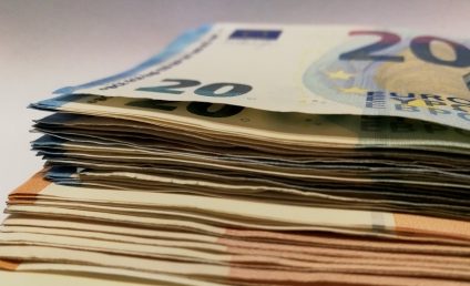 Inflaţia a scăzut în UE şi zona euro dar a crescut în România, în luna august comparativ cu iulie