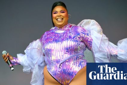 Lizzo sued by another ex-employee over bullying and sexual harassment claims – The Guardian