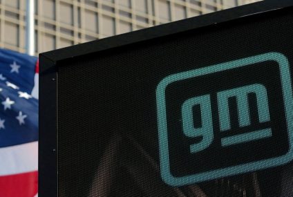 UAW strikes GM’s Escalade factory, turning up pressure for higher wages – Reuters