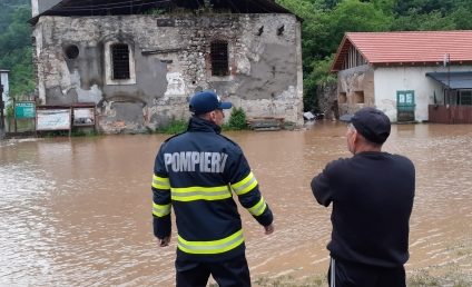 Cod galben de inundaţii pe râuri din opt bazine hidrografice, de vineri până sâmbătă dimineaţa