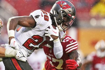 Fantasy Football Week 9 Start ‘Em & Sit ‘Em Running Backs: Start Rachaad White, Zach Moss, more – CBS s