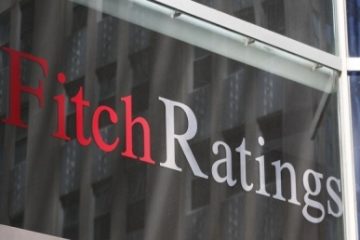 Agenția Fitch avertizează că urmează o eră de retrogradări pentru companiile de petrol şi gaze. Cererea mondială de petrol va atinge vârful în cursul acestui deceniu