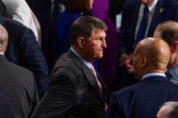 Will Joe Manchin Run for President? Democrats Fear a Disaster. – The Wall Street Journal