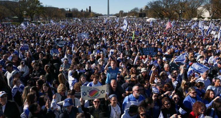 demonstrators-in-washington-back-israel,-denounce-antisemitism-–-reuters