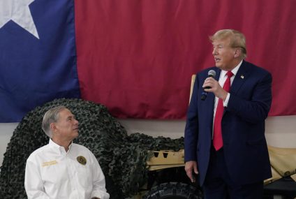 Trump receives endorsement from Texas Gov. Greg Abbott at border as both Republicans outline hardline immigration agenda – CBS News