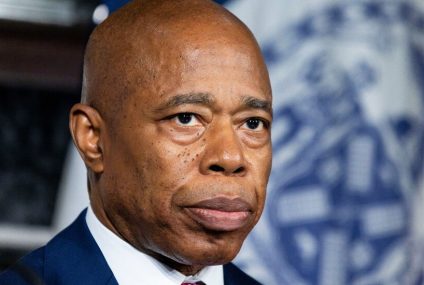 Lawsuit Accuses Eric Adams of Sexual Abuse in 1993 – The New York Times
