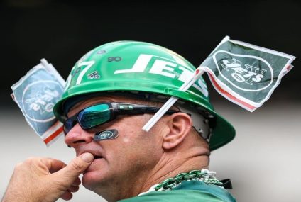 Watch New York Jets vs. Miami Dolphins: TV channel, live stream info, start time – CBS s