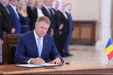 Președintele Klaus Iohannis a promulgat legea privind sistemul public de pensii