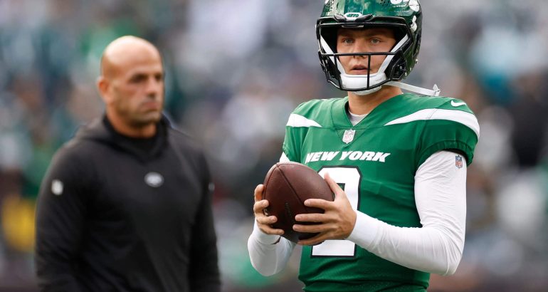 zach-wilson-reluctant-to-step-back-into-starting-role-as-jets-mull-qb-change:-sources-–-the-athletic