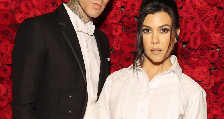 kourtney-kardashian-reveals-first-photos-of-baby-rocky-with-travis-barker-–-e!-online-–-e!-news