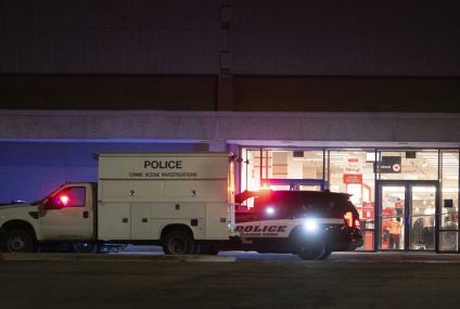 Colorado shooting: Gunfire between two groups leaves one dead on Christmas Eve – The Associated Press