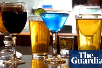 Alcohol misuse and loneliness ‘increase risk of early-onset dementia’ – The Guardian