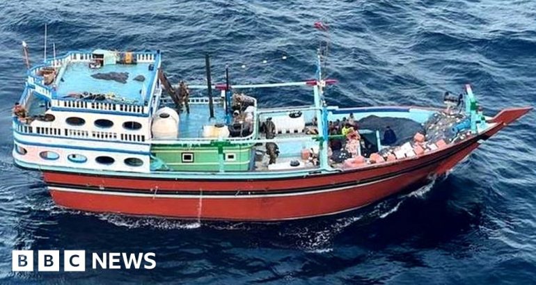 navy-seals-presumed-dead-after-anti-houthi-mission-–-bbc.com
