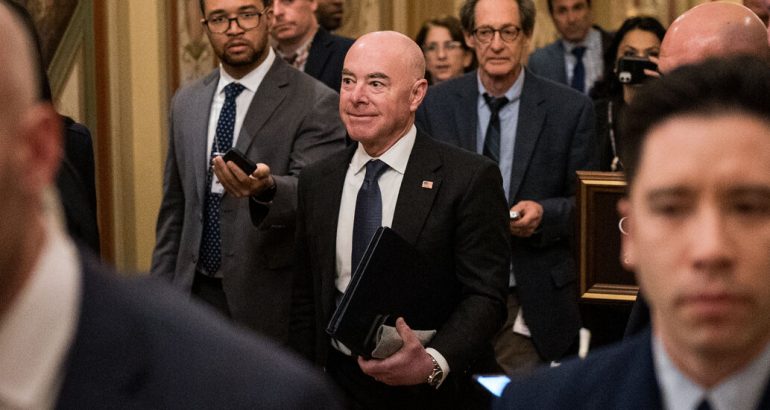house-republicans-release-impeachment-charges-against-mayorkas-–-the-new-york-times